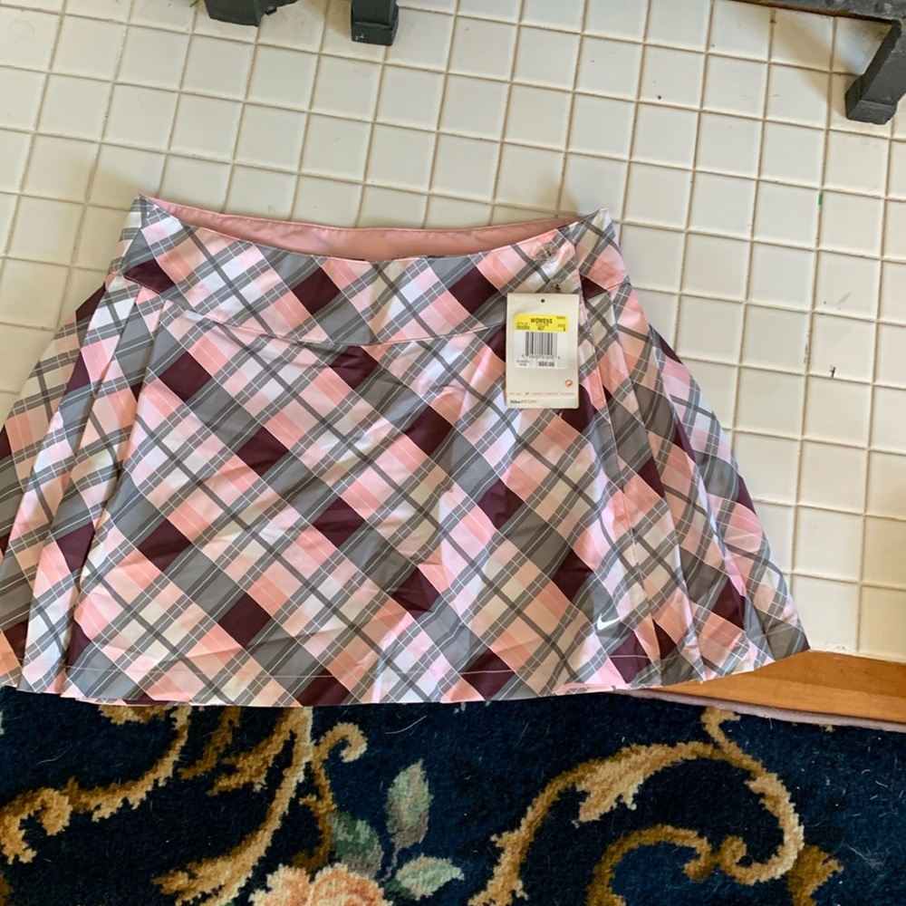 Nike dri fit pleated tennis/pickleball/golf skirt. NWT . Retail 50